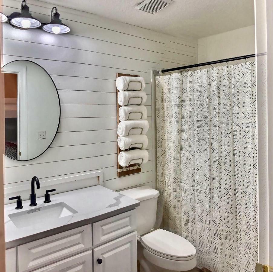 Barefoot Bliss - Beachfront Condo - Sleeps 12 Panama City Beach Eksteriør bilde