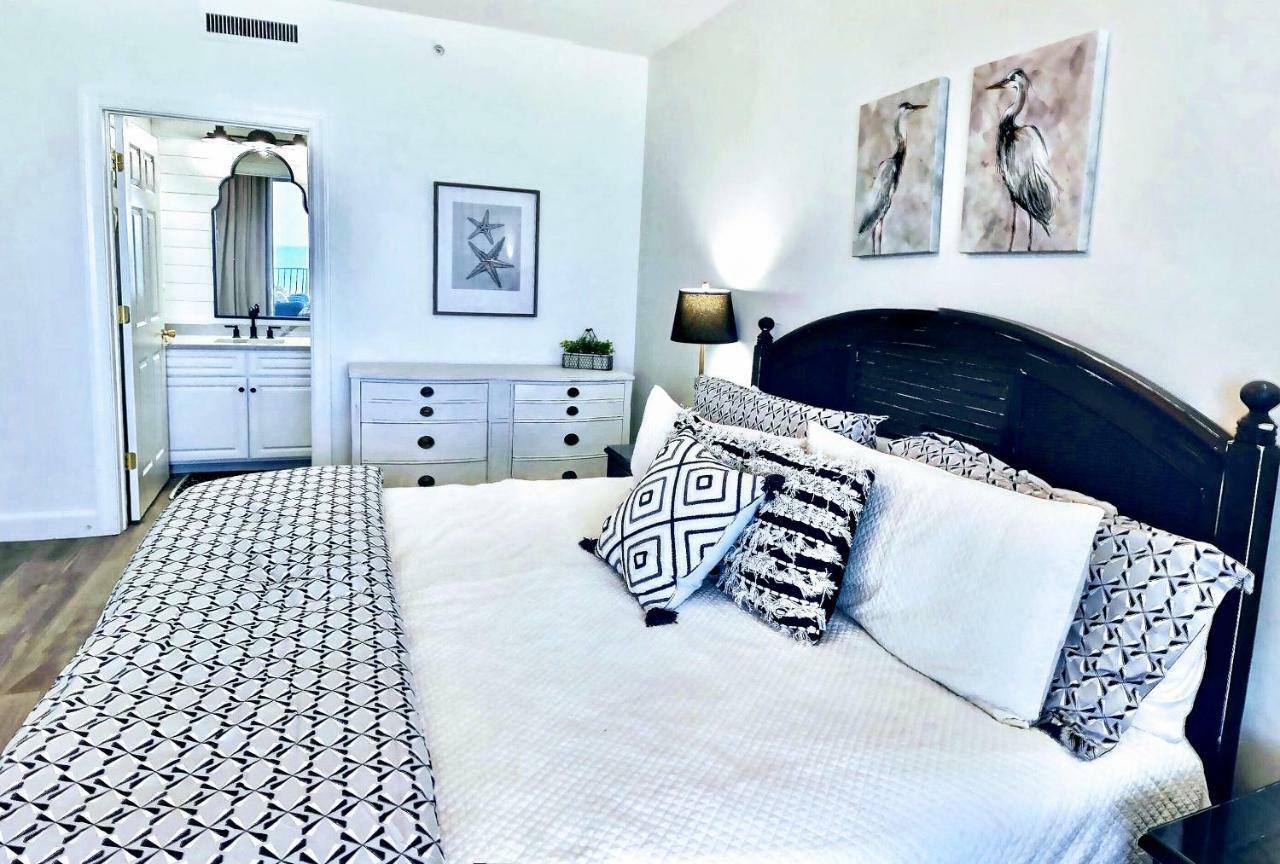Barefoot Bliss - Beachfront Condo - Sleeps 12 Panama City Beach Eksteriør bilde