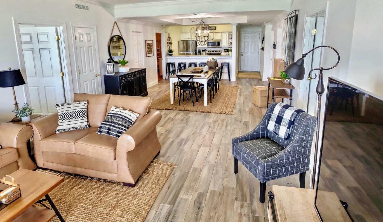 Barefoot Bliss - Beachfront Condo - Sleeps 12 Panama City Beach Eksteriør bilde